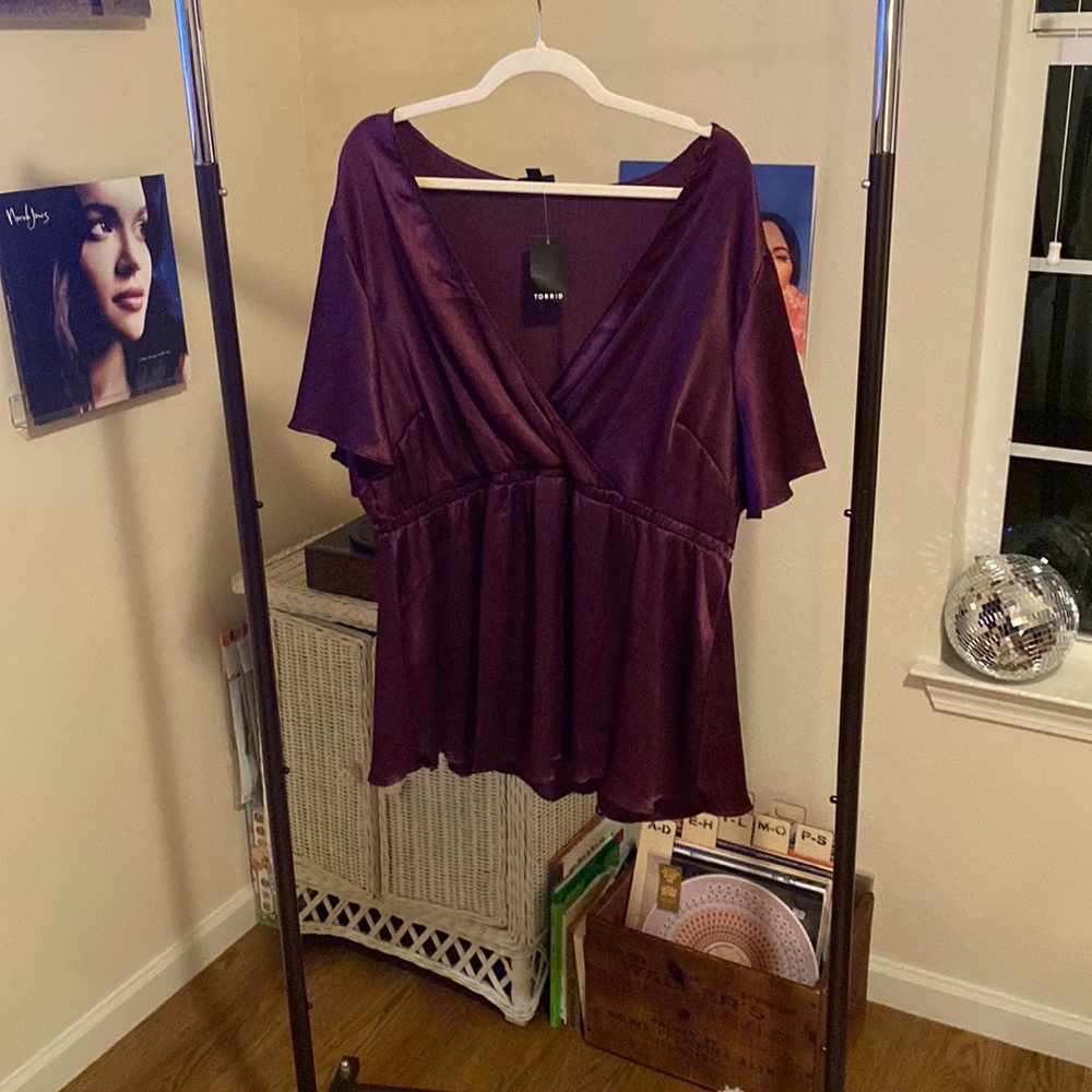 Maroon Torrid top.